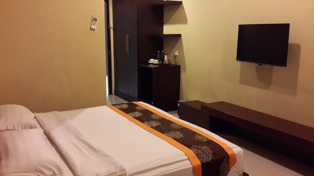 Nagoya One Hotel Batam Quarto foto
